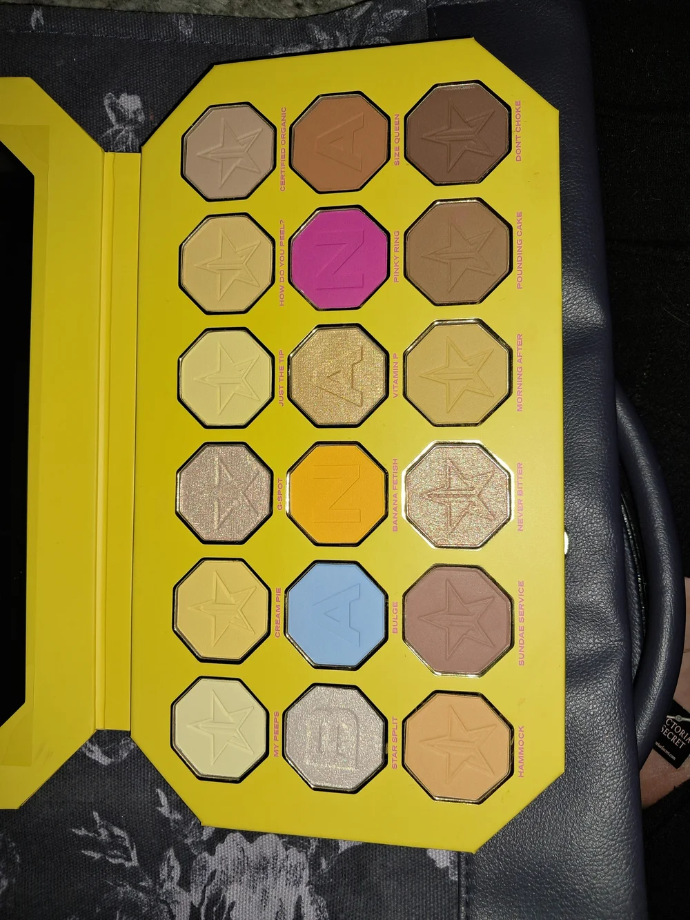 Jeffree Star Banana Fetish Eyeshadow Palette - Cream and Gold Lettering